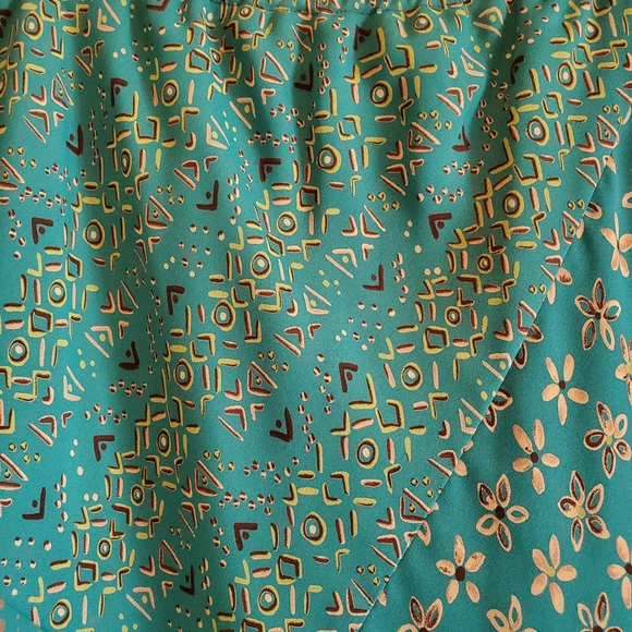 Kate Landry Skirt. Teal Green. SIZE M - Picture 2 of 5
